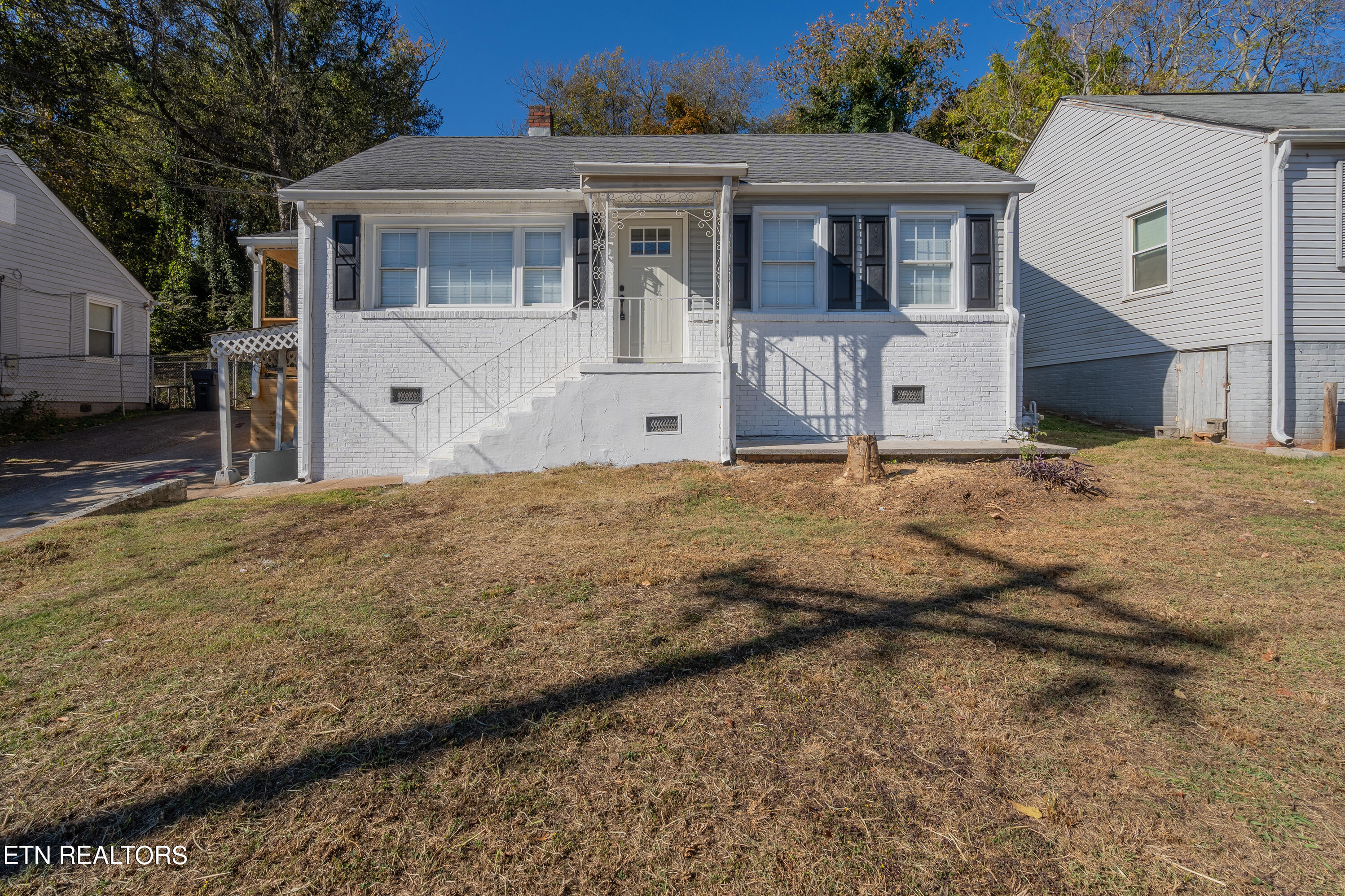 Natchez Ave, Knoxville, TN 37915