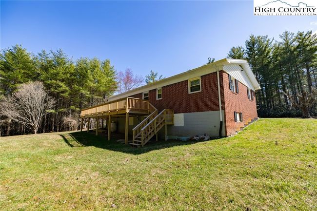 627 Saddle Mountain Church Rd, House other with 3 bedrooms, 1 bathrooms and null parking in Ennice NC | Image 7