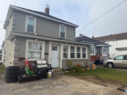 {{alt}} | Card Image