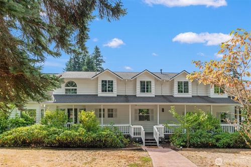 15919 Ne 165th St, Woodinville, WA, 98072-8178 | Card Image