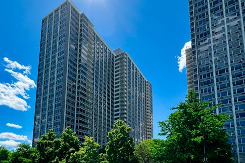 2909-4250 N Marine Drive, Chicago, IL, 60613 | Card Image