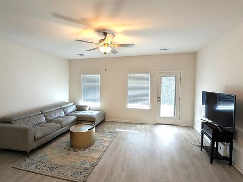 441 El Capitan Loop, Dripping Springs, TX, 78620-3038 | Card Image