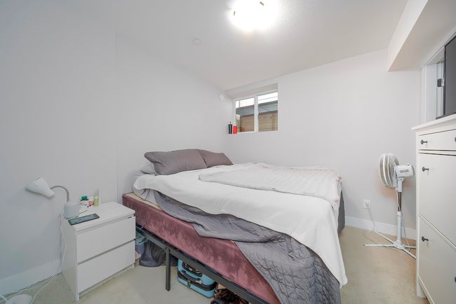 View of bedroom | Image 18