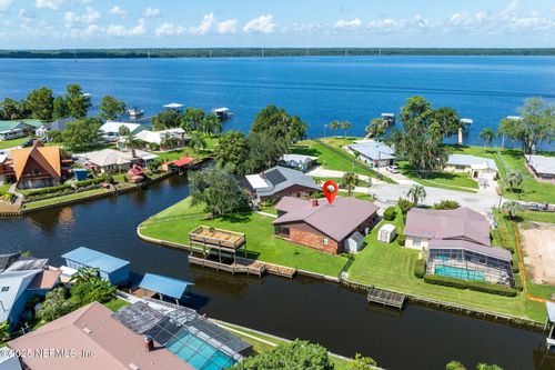 139 Cypress Dr, East Palatka, FL, 32131-4180 | Card Image