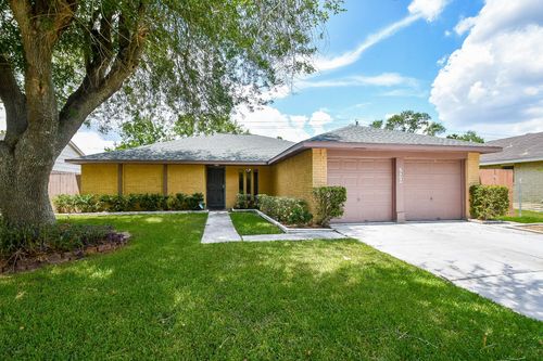 522 Whippoorwill Dr, Missouri City, TX, 77489-2233 | Card Image