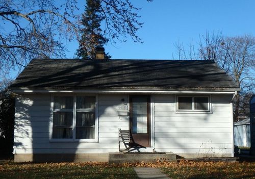 5915 N 71st Street, Milwaukee, WI, 53218 | Card Image