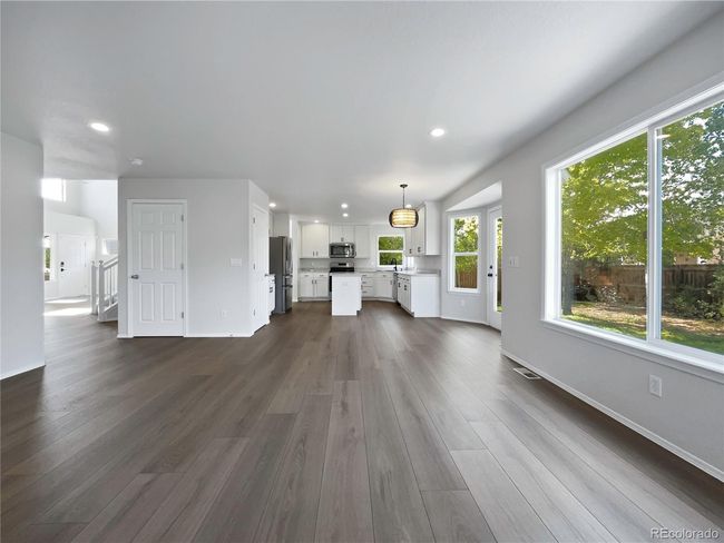 545 Short Dr, House other with 5 bedrooms, 4 bathrooms and 3 parking in Dacono CO | Image 15