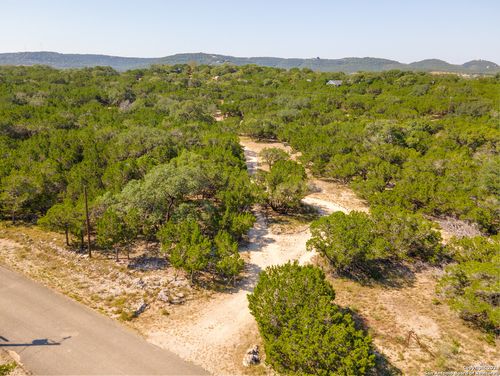 779 Red Bluff Rd, Pipe Creek, TX, 78063-5439 | Card Image