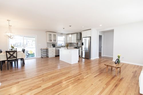 107 Maureen Dr, Hendersonville, TN, 37075-5311 | Card Image