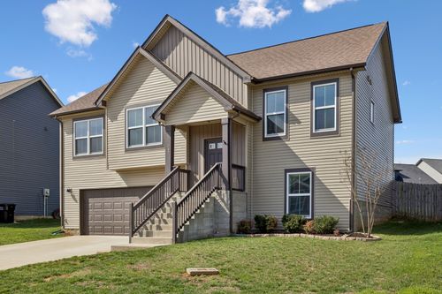 247 Stone Bluff Way, Clarksville, TN, 37040-2041 | Card Image