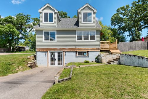 105 Morningside Dr, Lakemoor, IL, 60051-8710 | Card Image