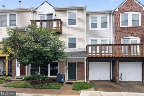 12578 Kempston Ln, WOODBRIDGE, VA, 22192-5067 | Card Image