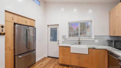 3316 B St, San Diego, CA, 92102-2428 | Card Image