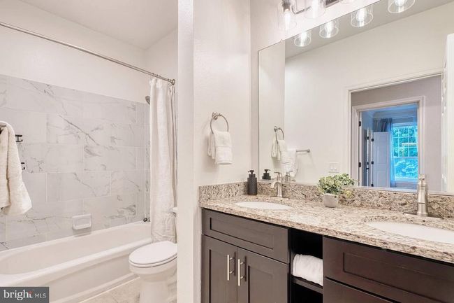 UNIT-9208 - 1530 Spring Gate Dr, Condo with 3 bedrooms, 2 bathrooms and null parking in MCLEAN VA | Image 33