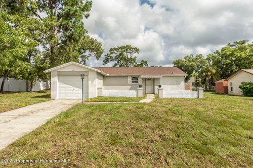 10441 Hobson St, Spring Hill, FL, 34608-5030 | Card Image