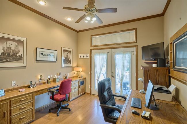 Built-in workstation for your home office | Image 22