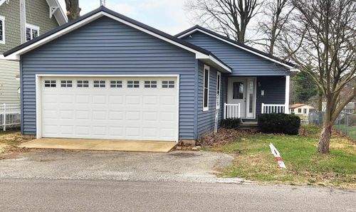 3584 E Bailey Rd, Monticello, IN, 47960-7040 | Card Image