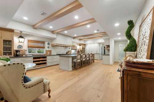 15585 Bedford Ln, Conroe, TX, 77384-3480 | Card Image