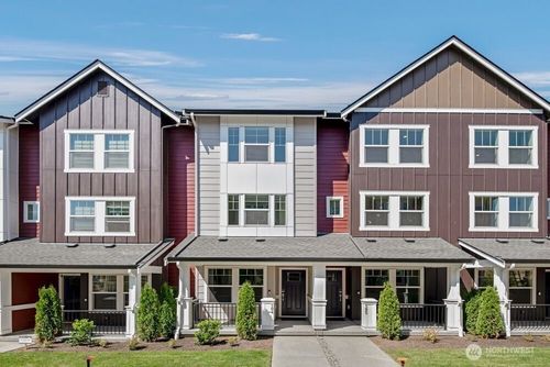 104-19244 Ne 69th Cir, Redmond, WA, 98052 | Card Image