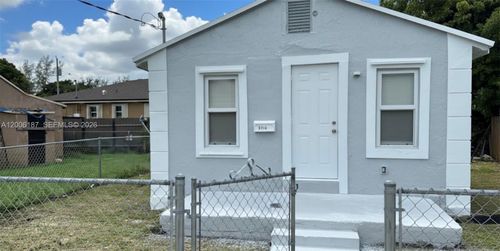 2103 Nw 57th St, Miami, FL, 33142-3013 | Card Image