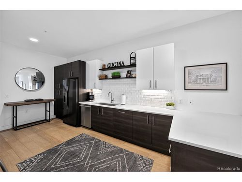 ra206-2530 Lawrence St, Denver, CO, 80205-2694 | Card Image