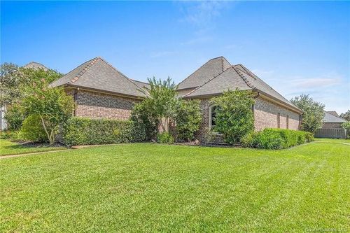 929 Carondelet St Street, Lake Charles, LA, 70605 | Card Image