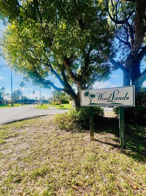 126 Woodland Rd, Palm Springs, FL, 33461-1063 | Card Image