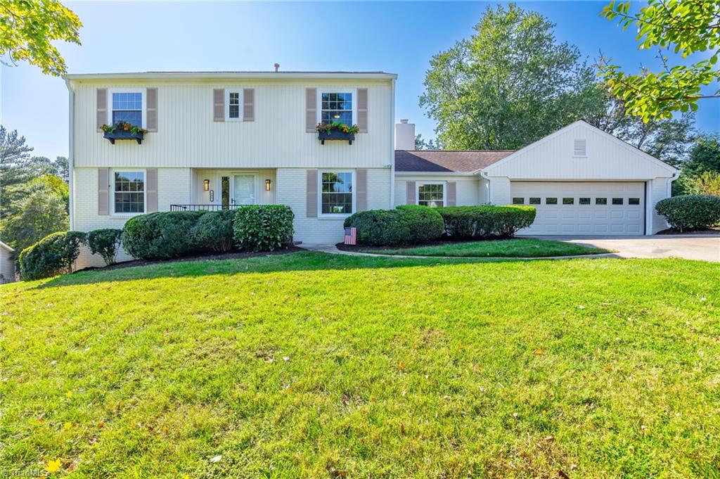 Royal Rd, Jamestown, NC 27282