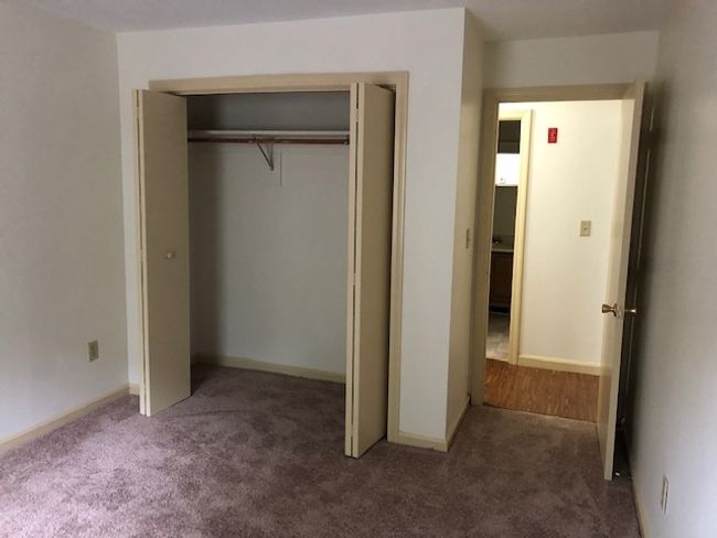 APT-206 - 7 Railroad Ave, Condo with 2 bedrooms, 1 bathrooms and null parking in Derry NH | Image 23