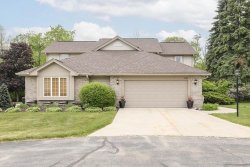14355 W Lenox Drive, New Berlin, WI, 53151 | Card Image