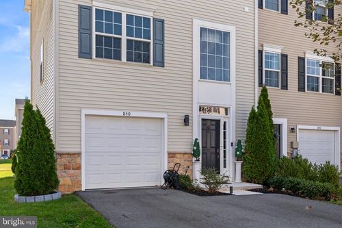 840 Lissicasey Loop, MIDDLETOWN, DE, 19709-9935 | Card Image