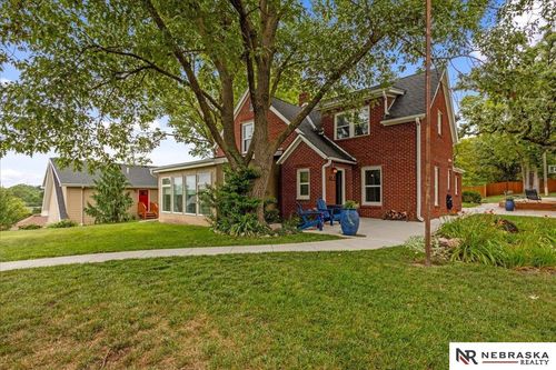 718 Avenue E, Plattsmouth, NE, 68048-1238 | Card Image