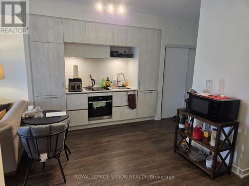 217-6 David Eyer Rd, Richmond Hill, ON, L4S0N5 | Card Image