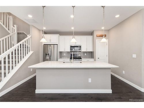 7588 S Zante Ct, Aurora, CO, 80016-7415 | Card Image