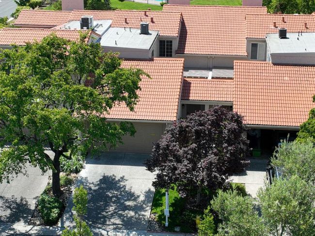 135 Calle Larga, Townhouse with 3 bedrooms, 3 bathrooms and 2 parking in Los Gatos CA | Image 69