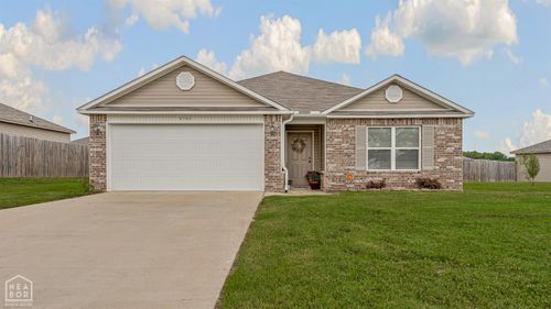 4500 Willow Pointe Dr, Jonesboro, AR, 72405-6704 | Card Image