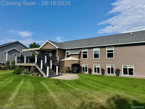 13022 Lia Ct, Linden, MI, 48451-8440 | Card Image