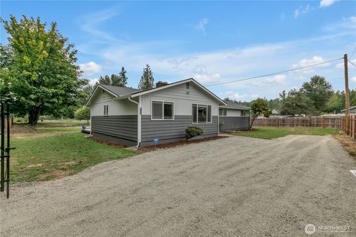 20652 223rd Pl Se, Maple Valley, WA, 98038-8918 | Card Image