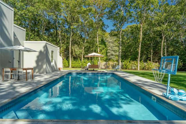 26 Wintergreen Way, House other with 3 bedrooms, 2 bathrooms and null parking in Quogue NY | Image 16