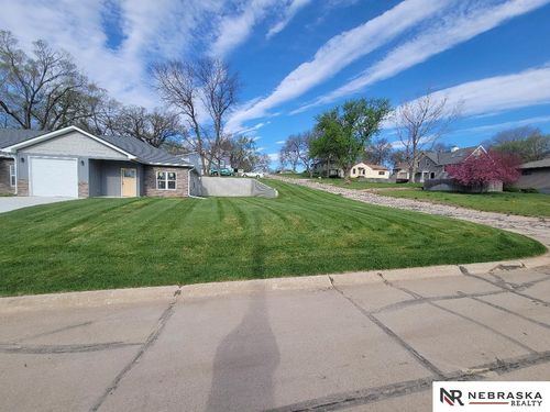 1283 N Spruce St, Wahoo, NE, 68066-1401 | Card Image