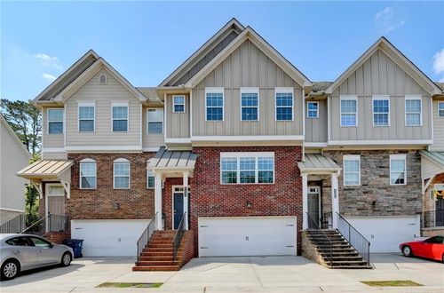 4282 Buford Valley Way, Buford, GA, 30518-9201 | Card Image
