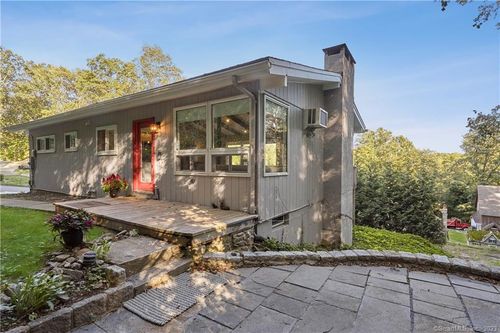 19 Split Level Rd, Ridgefield, CT, 06877-5716 | Card Image