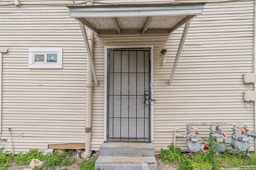 3-2407 S New Braunfels Ave, San Antonio, TX, 78210-4123 | Card Image