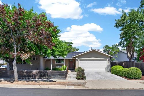 2393 Stratford Dr, San Jose, CA, 95124-2636 | Card Image