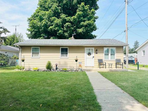 105 S Maple Ave, North Liberty, IN, 46554-7731 | Card Image