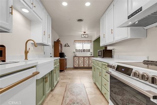 1213 E A St, Oakdale, CA, 95361-2714 | Card Image