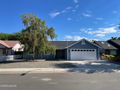 1012 Rosebud Way, Yerington, NV, 89447-3166 | Card Image