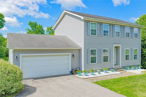3745 Mitchell Rd, New Castle, PA, 16105-2979 | Card Image