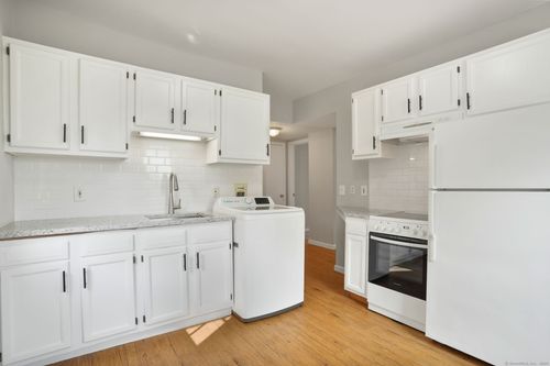 102 Wooster St, Shelton, CT, 06484-6059 | Card Image