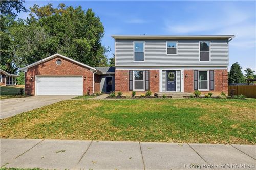 1515 Nole Dr, Jeffersonville, IN, 47130-6123 | Card Image